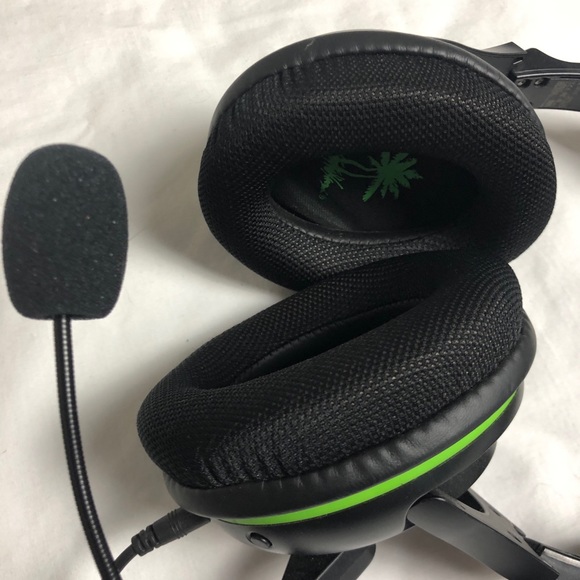 TurtleBeach Xbox Wireless Headphones - Picture 3 of 5